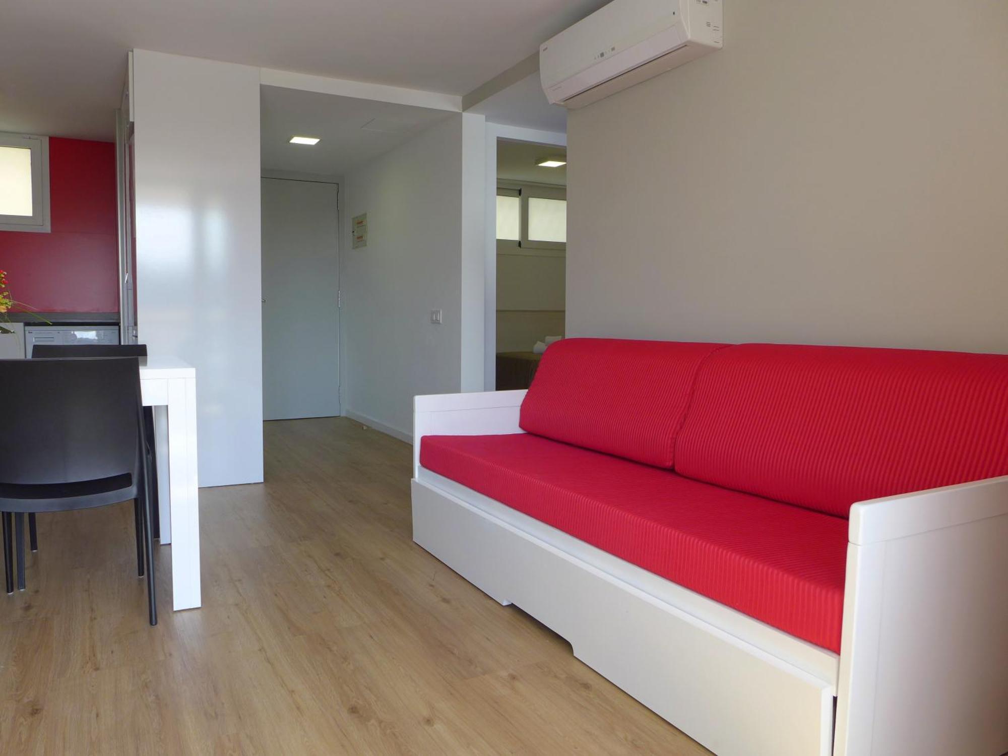 Rentalmar Navarra Family Suites Salou Chambre photo
