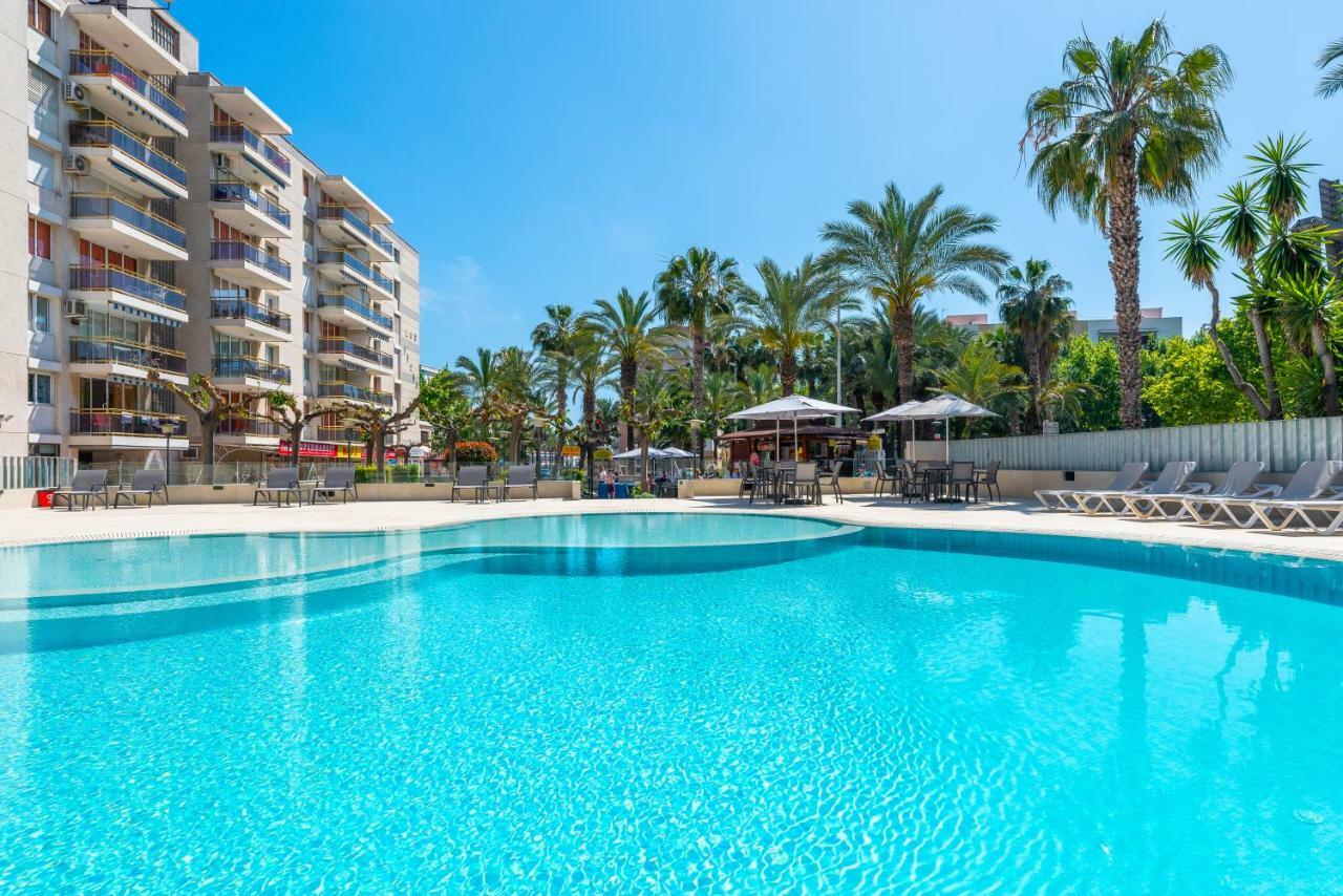 Rentalmar Navarra Family Suites Salou Extérieur photo